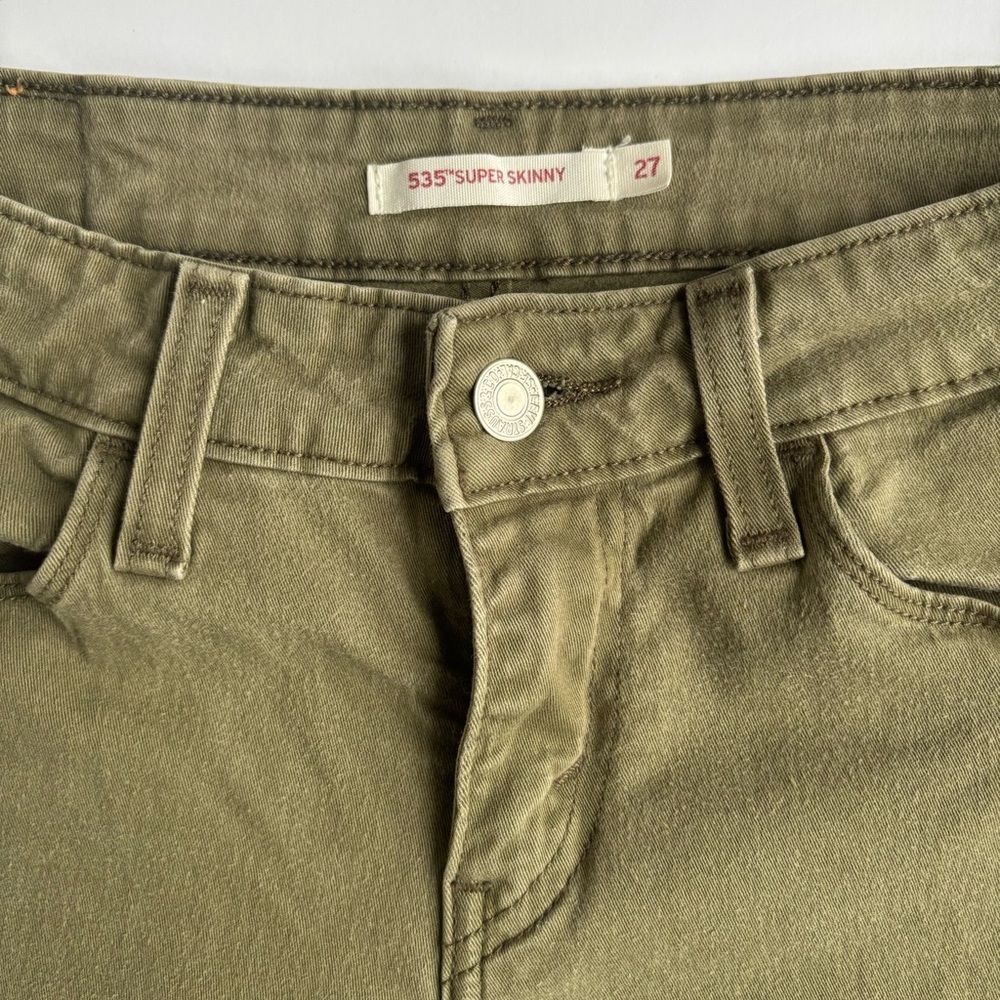 Levi’s 535 Super Skinny Olive Distressed Jeans (Size 27) - Picture 3 of 8